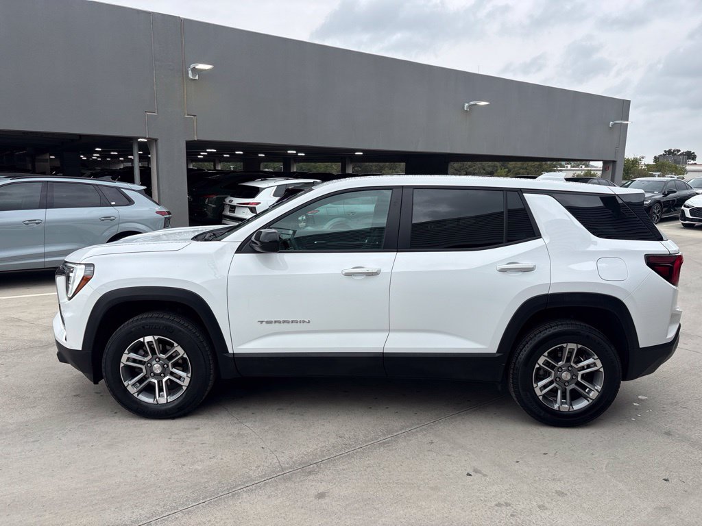 Used 2026 GMC Terrain Elevation FWD image 14