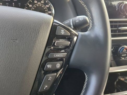 Used 2024 INFINITI QX80 Premium Select w/ Cargo Package image 25