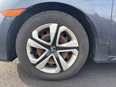 Used 2018 Honda Civic LX image 9