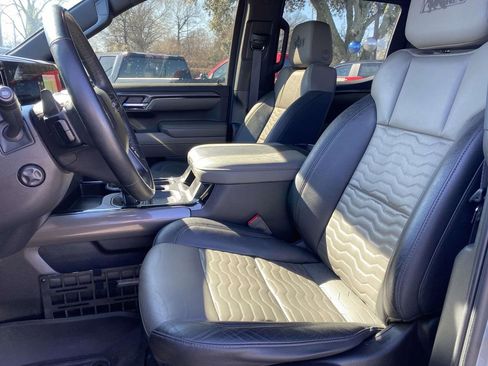 Used 2023 Chevrolet Silverado 1500 ZR2 w/ ZR2 Bison Edition image 14