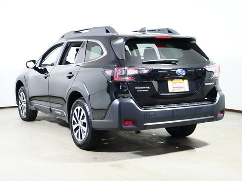 Used 2024 Subaru Outback Premium w/ Popular Package #1A AWD/4WD image 5