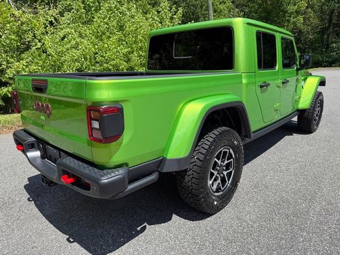 New 2025 Jeep Gladiator Rubicon image 7