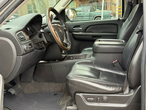 Used 2007 GMC Yukon Denali AWD/4WD image 14