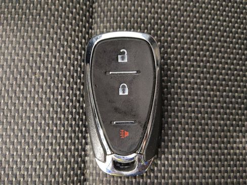 Used 2021 Chevrolet Traverse LT w/ LPO, Cargo Package AWD/4WD image 32