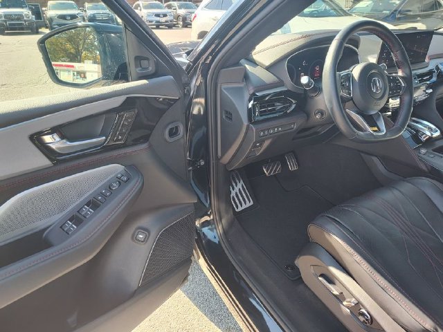 Used 2025 Acura MDX A-Spec w/ Advance Package AWD/4WD image 12