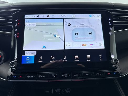 New 2026 Jeep Grand Wagoneer Summit image 17