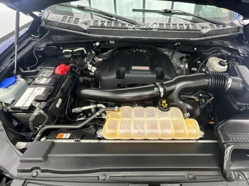 Used 2018 Ford F150 Raptor w/ Equipment Group 802A Luxury image 29