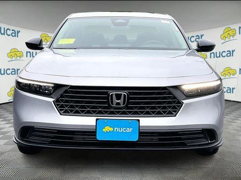 New 2025 Honda Accord SE image 3