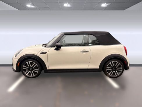 Certified 2022 MINI Cooper S image 2