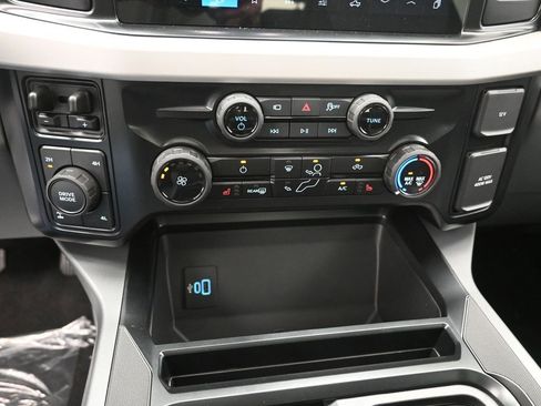 New 2026 Ford F250 XLT w/ XLT Premium Package image 9