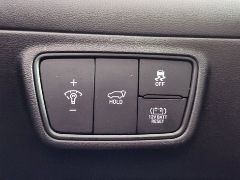 Used 2023 Hyundai Tucson Limited image 27