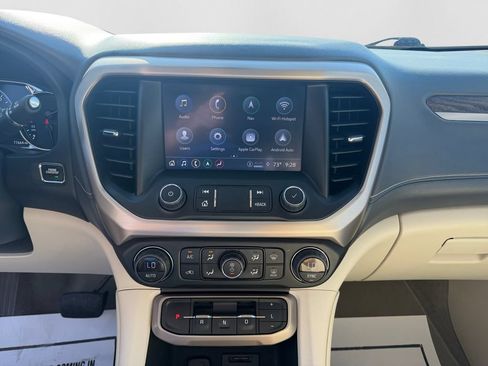 Used 2023 GMC Acadia Denali AWD/4WD image 17