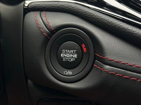 Used 2024 Dodge Durango GT image 30