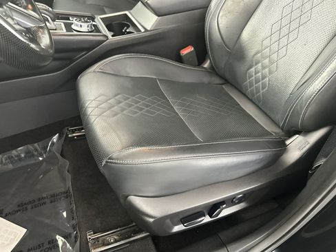 Used 2024 Mitsubishi Outlander SEL Black Edition AWD/4WD image 12