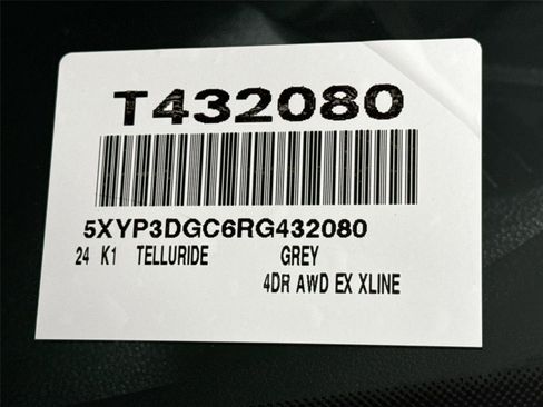 Used 2024 Kia Telluride EX w/ EX Captain's Chair Package AWD/4WD image 46