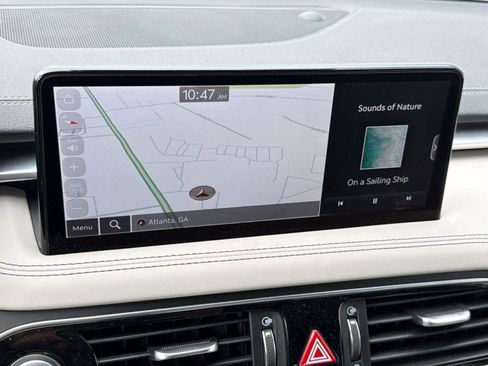 Used 2022 Genesis G70 3.3T image 22