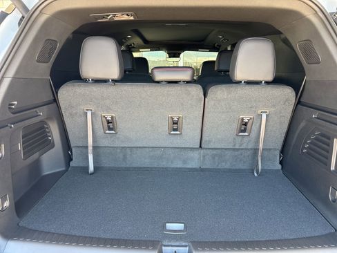 New 2026 Chevrolet Traverse Z71 w/ Driver Confidence Package AWD/4WD image 19