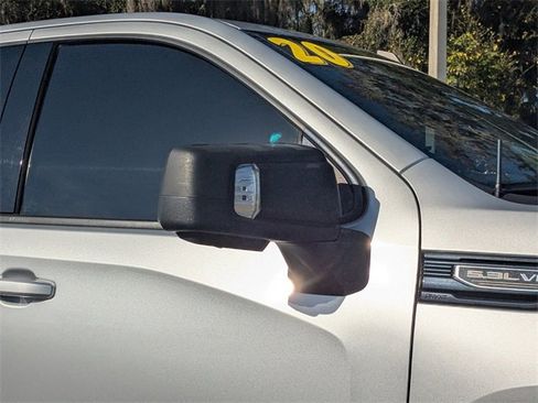 Used 2020 GMC Sierra 1500 Elevation image 10