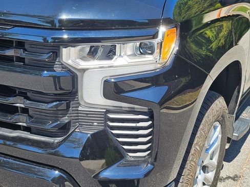 Used 2022 Chevrolet Silverado 1500 RST AWD/4WD image 26