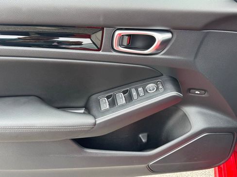 Used 2025 Honda Civic Sport Touring image 25