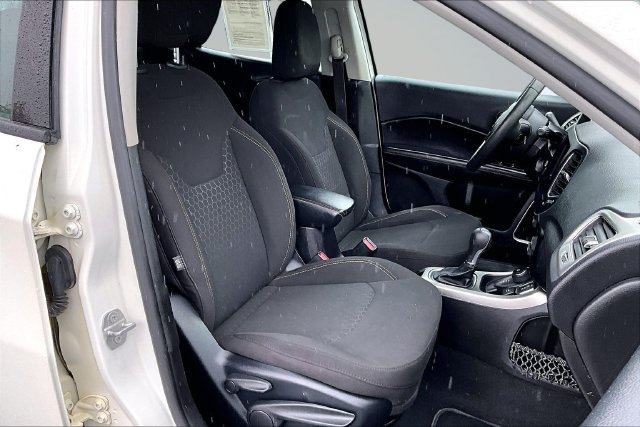 Used 2021 Jeep Compass Sport AWD/4WD image 27