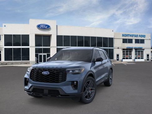 New 2026 Ford Explorer ST-Line w/ ST-Line Street Pack image 2