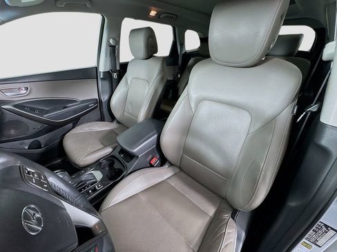 Used 2019 Hyundai Santa Fe XL FWD image 22