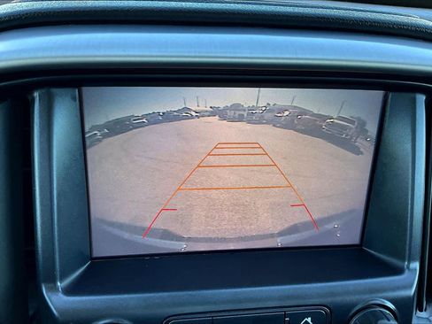 Used 2016 GMC Canyon SLE w/ SLE Convenience Package image 24