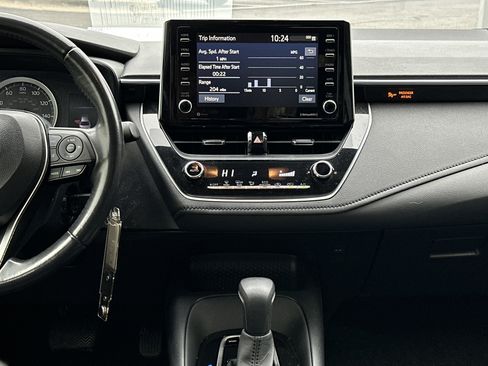 Used 2021 Toyota Corolla SE FWD image 22