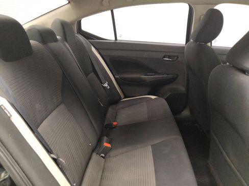 Used 2021 Nissan Versa SV FWD image 19
