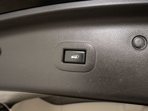 Used 2019 Nissan Armada Platinum w/ Captain's Chairs Package image 6