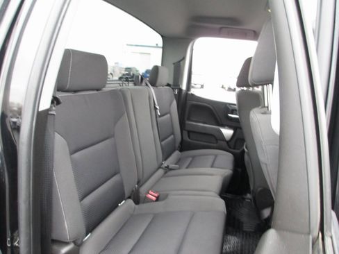 Used 2018 Chevrolet Silverado 1500 LT image 18