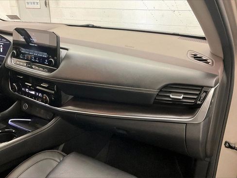 Certified 2021 Nissan Rogue Platinum image 15