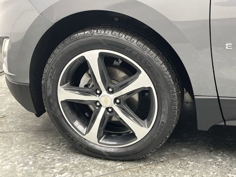 Used 2018 Chevrolet Equinox Premier image 36