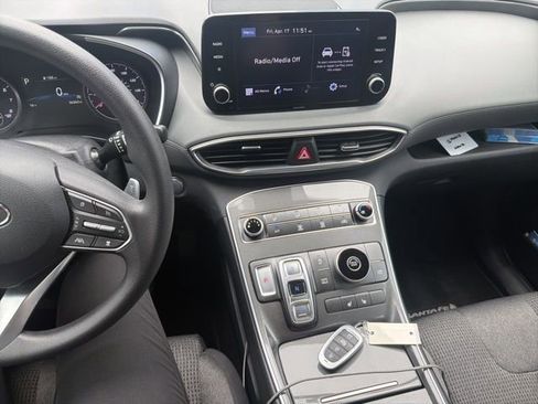 Used 2022 Hyundai Santa Fe SEL image 15