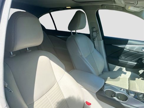 Used 2020 INFINITI Q50 Sport image 29