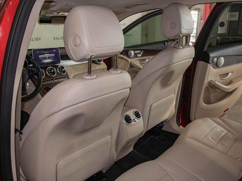 Used 2019 Mercedes-Benz GLC 350e 4MATIC w/ Parking Assistance Package image 10