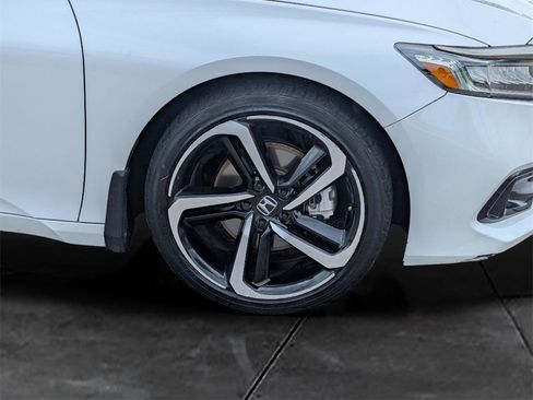 Used 2021 Honda Accord Sport image 29