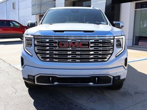 New 2026 GMC Sierra 1500 Denali w/ Denali Reserve Package AWD/4WD image 2