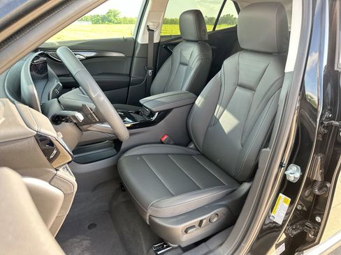 New 2025 Buick Envision Preferred image 11