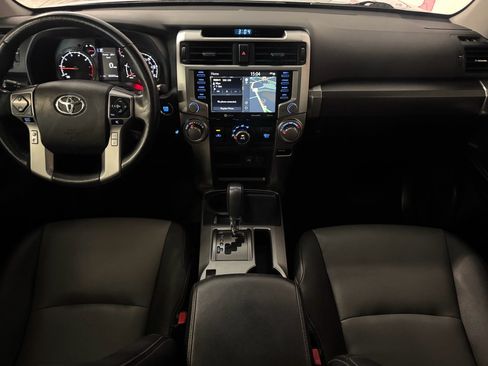 Used 2023 Toyota 4Runner SR5 Premium w/ Moonroof Package RWD image 33