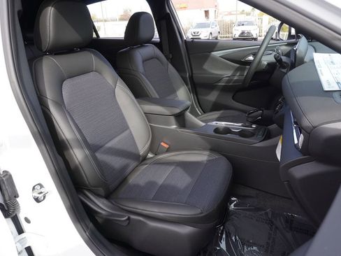 New 2026 Buick Envista Sport Touring w/ Convenience I Package FWD image 13
