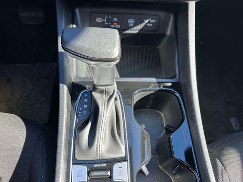 Certified 2026 Hyundai Tucson SE image 24