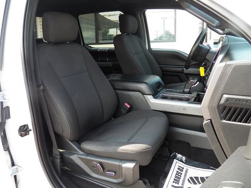 Used 2018 Ford F150 XLT w/ Equipment Group 302A Luxury AWD/4WD image 11