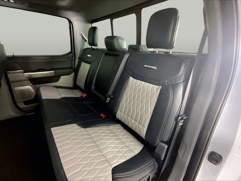 Used 2024 Ford F250 Limited w/ FX4 Off-Road Package AWD/4WD image 18