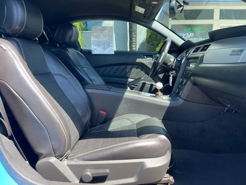 Used 2014 Ford Mustang GT Premium w/ GT Track Package RWD image 25