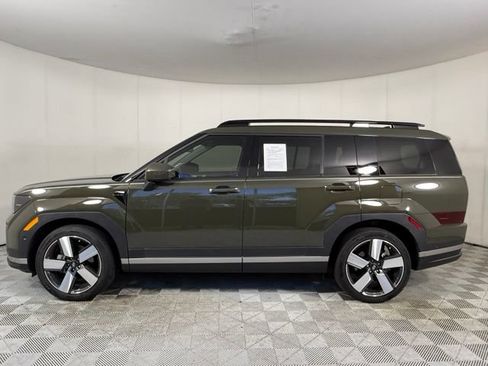 Used 2025 Hyundai Santa Fe Limited FWD image 3