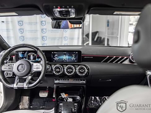 Used 2021 Mercedes-Benz A 35 AMG 4MATIC image 34