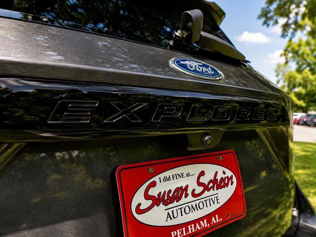 Used 2020 Ford Explorer ST w/ Premium Technology Package AWD/4WD image 8