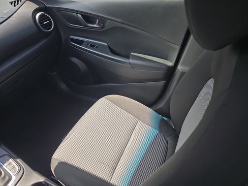 Used 2019 Hyundai Kona SEL w/ SEL Tech Package 02 FWD image 15